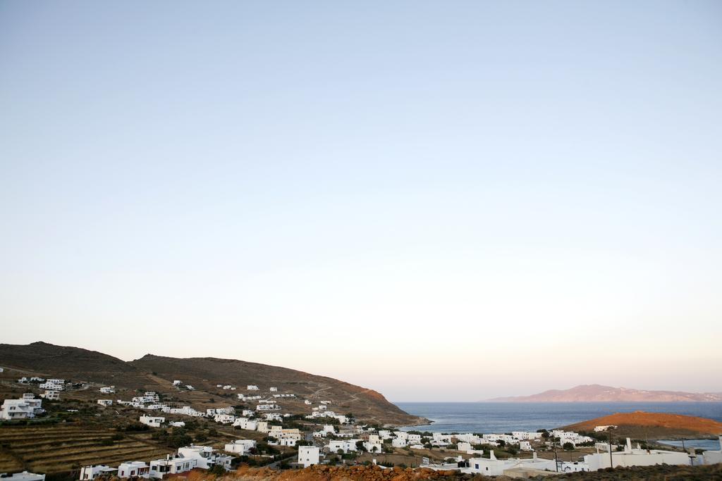 Anemos Tinos *